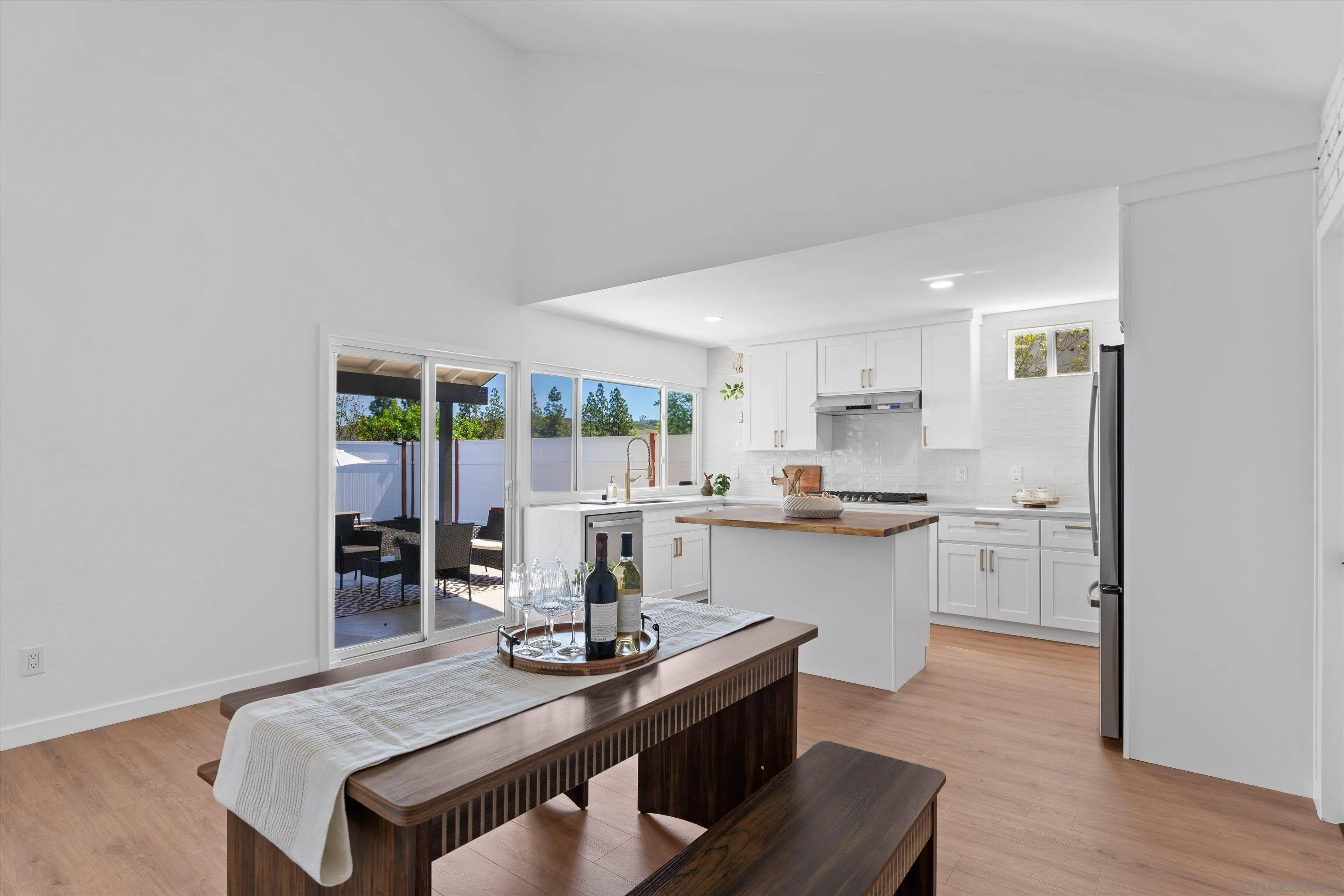 13111 Tobiasson Road Poway, CA 92064 - Photo 5 of 26