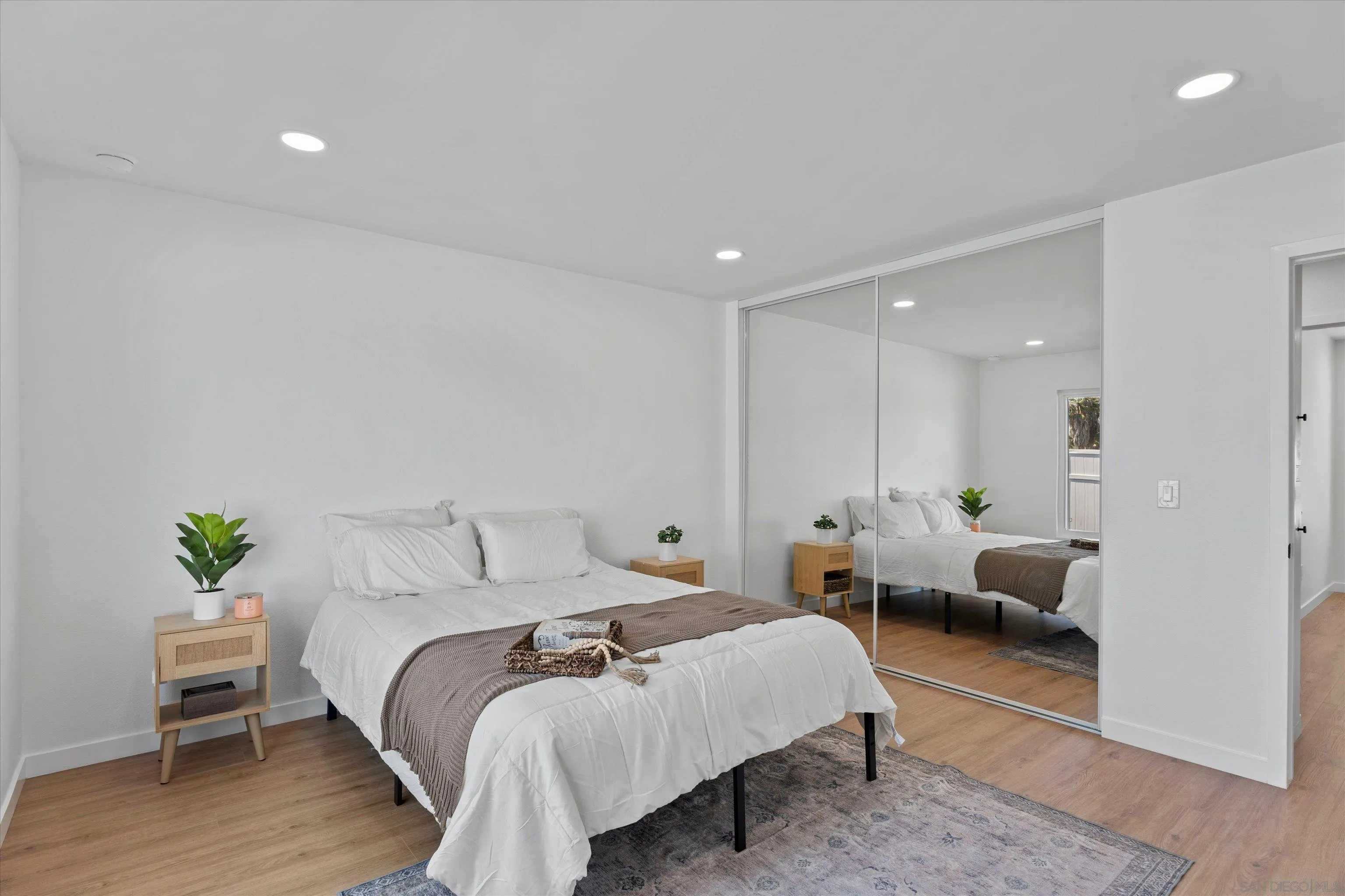 13111 Tobiasson Road Poway, CA 92064 - Photo 9 of 26