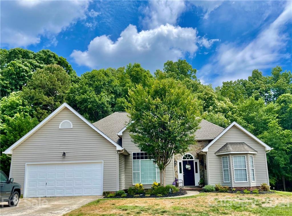 2341 Beaver Pond Road, Unit 202 Kannapolis, NC 28083 - Photo 2 of 21 Gallery Image 2