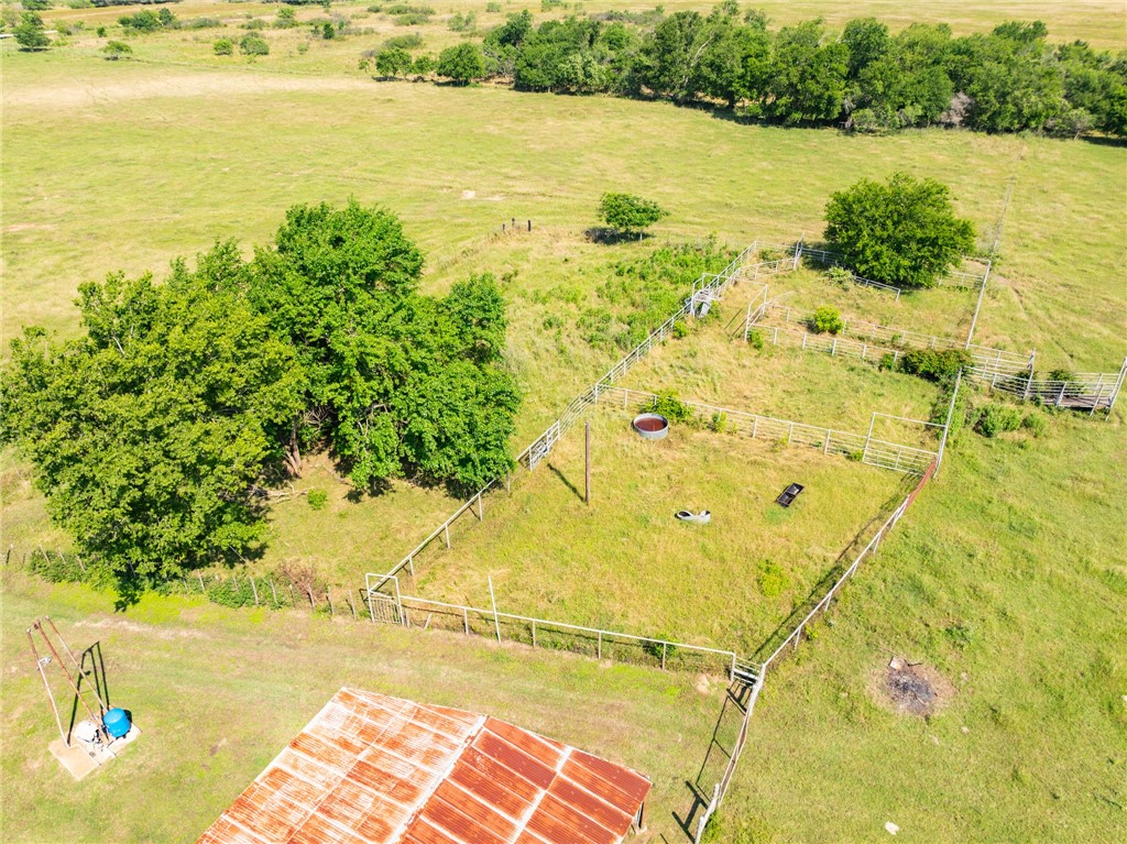 654 Lcr 654 Road Thornton, TX 76687 - Photo 10 of 64 a view of an ocean and a mountain