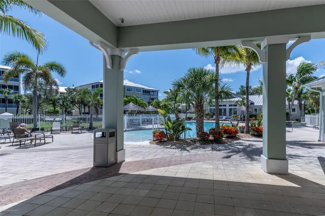 $6,500 | 8581 Amberjack Circle, Unit 301, Englewood, FL 34224