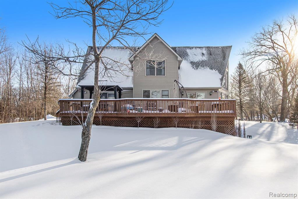 4664 Bentley Lake Road Howell, MI 48843 - Photo 21 of 27