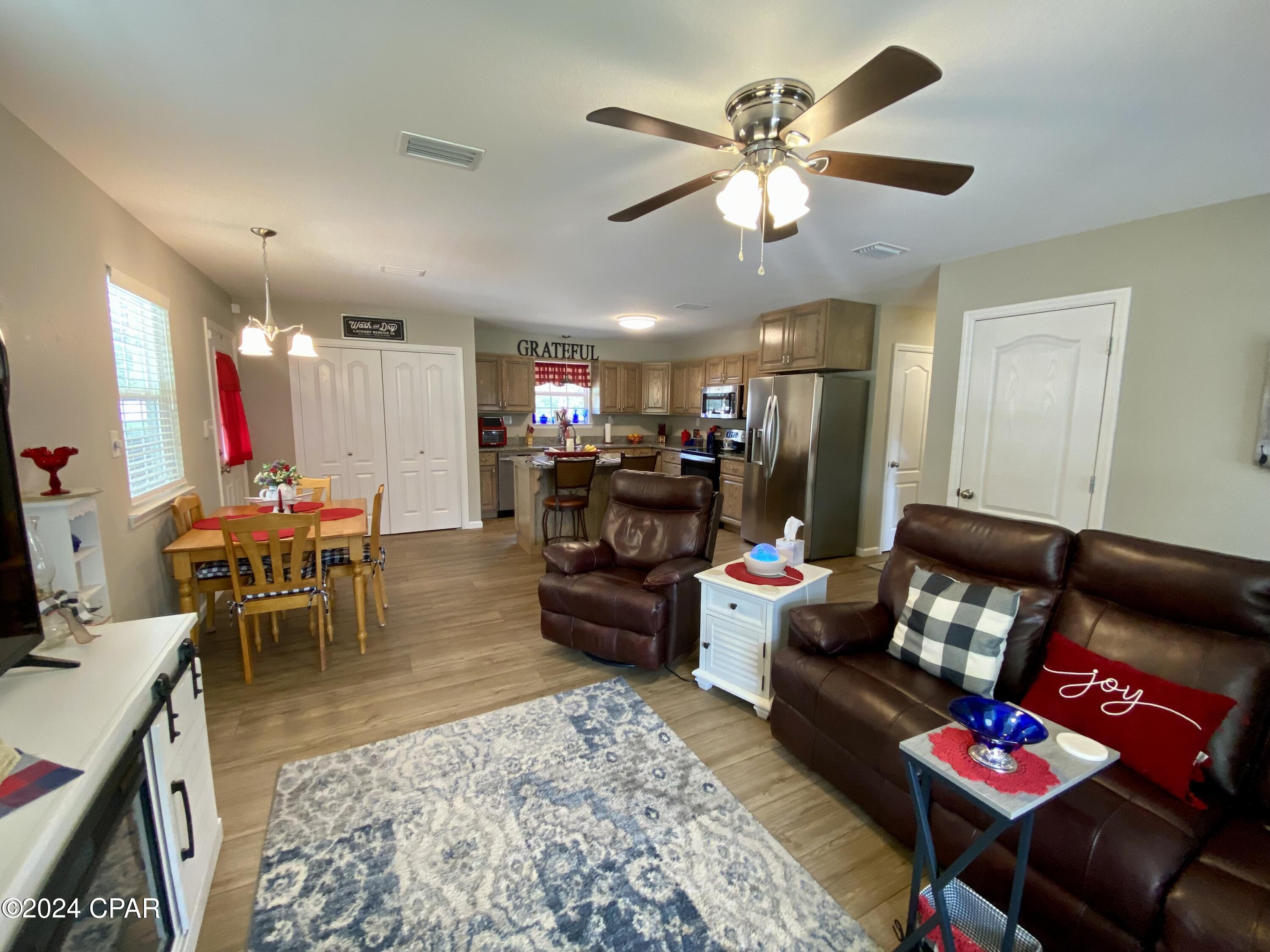 6615 Grande Oak Loop Grand Ridge, FL 32442 - Photo 7 of 51 Gallery Image 7