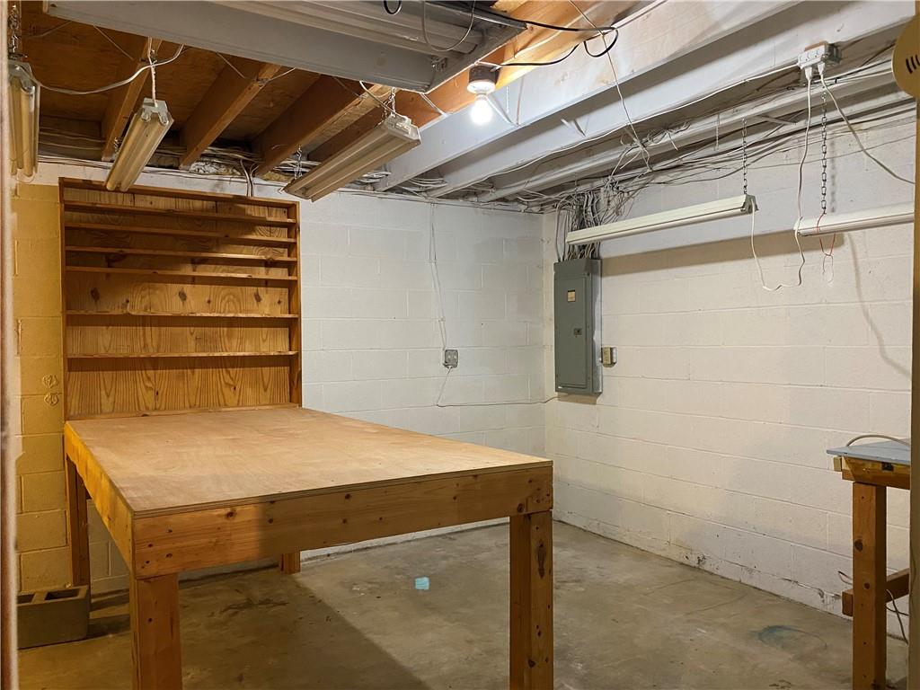 120 Alter Road New Kensington, PA 15068 - Photo 17 of 26