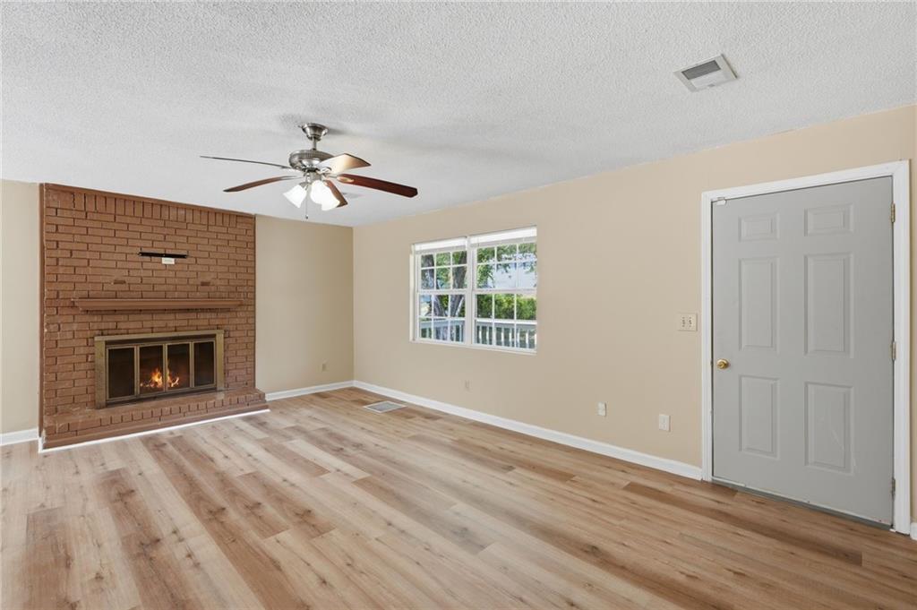 241 Hardy Way Hiram, GA 30141 - Photo 8 of 24