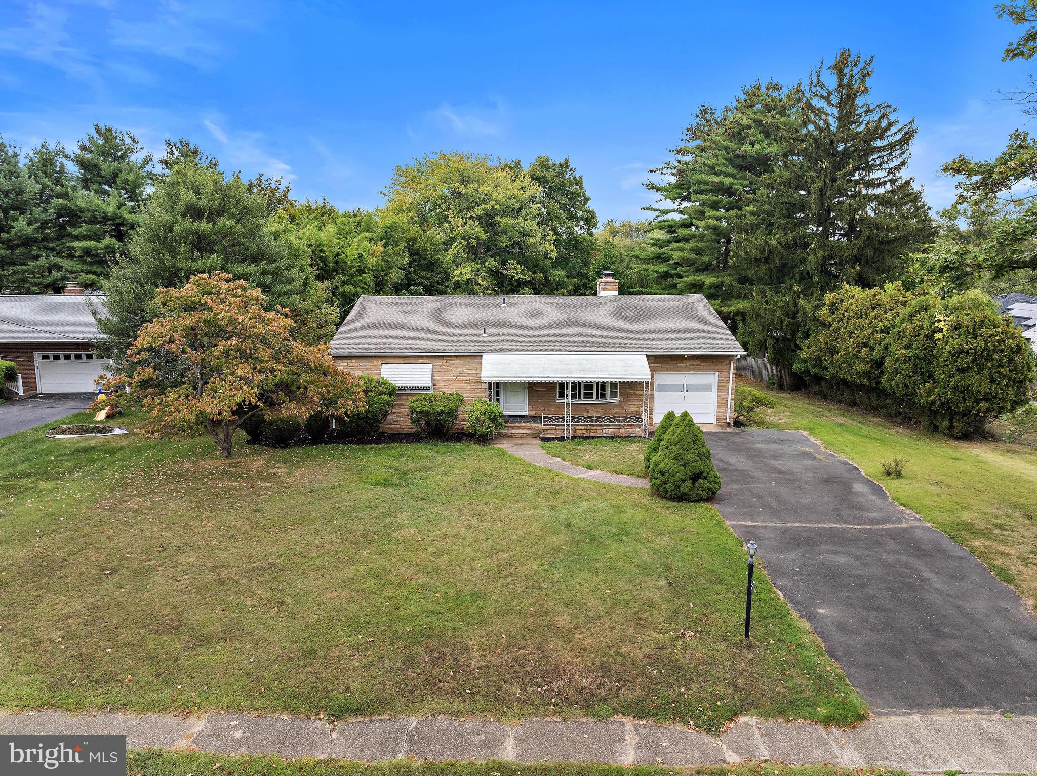 7 Sommers Road Ewing, NJ 08638 - Photo 1 of 69