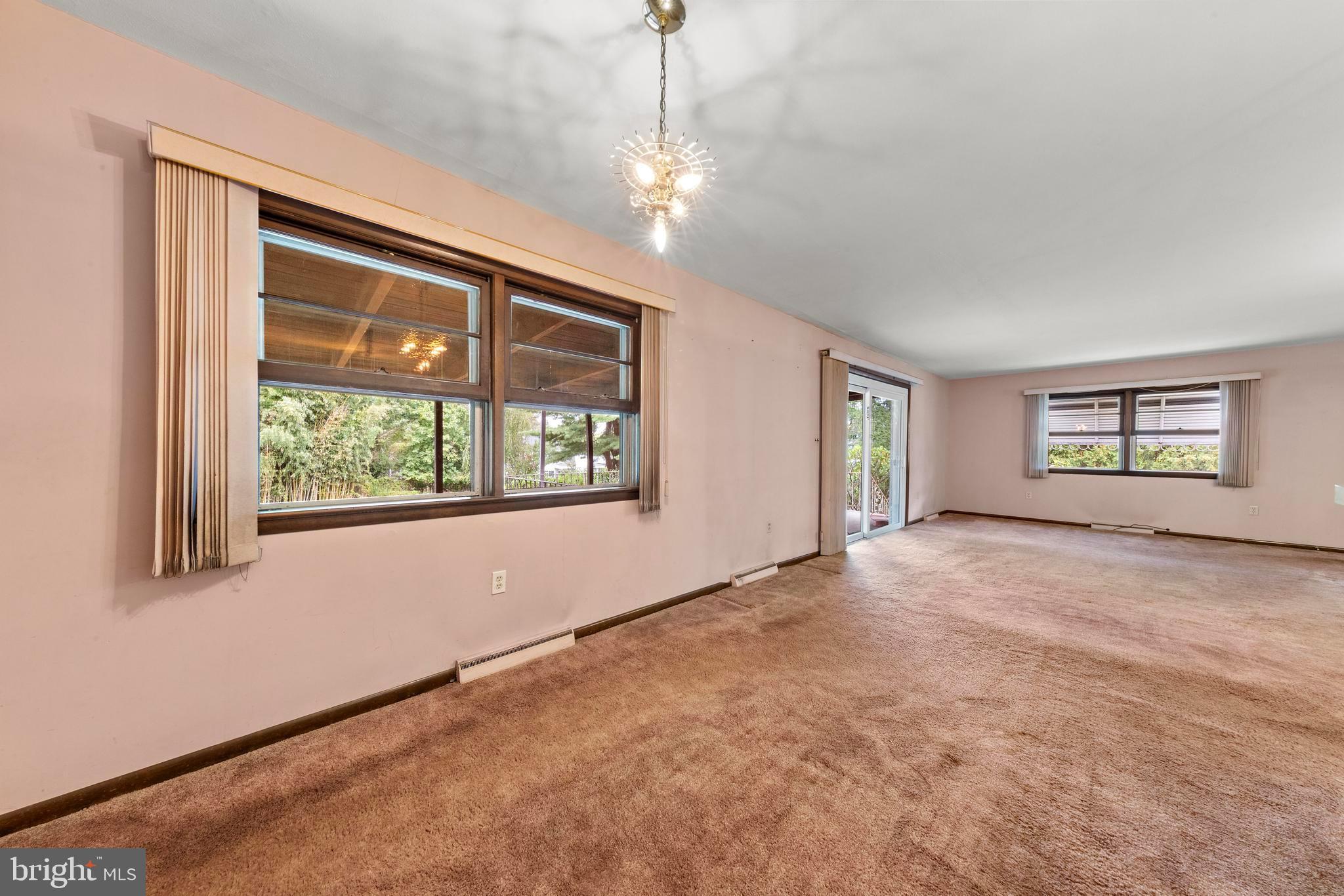 7 Sommers Road Ewing, NJ 08638 - Photo 14 of 69