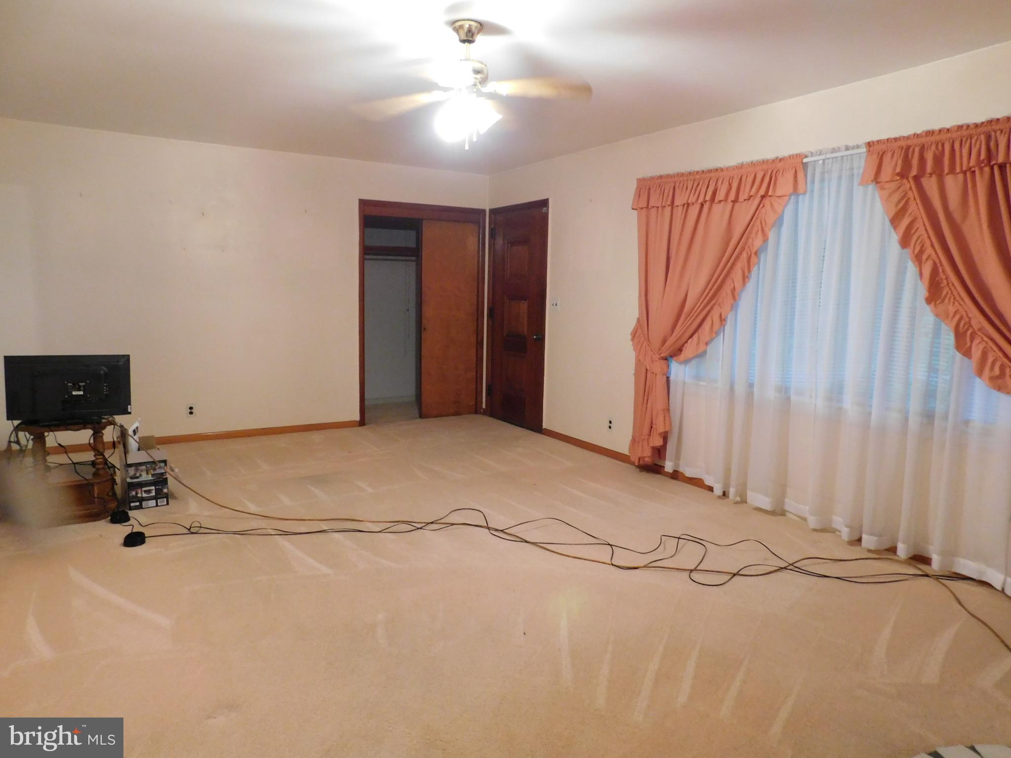 623 Natural Dam Road Gettysburg, PA 17325 - Photo 3 of 44