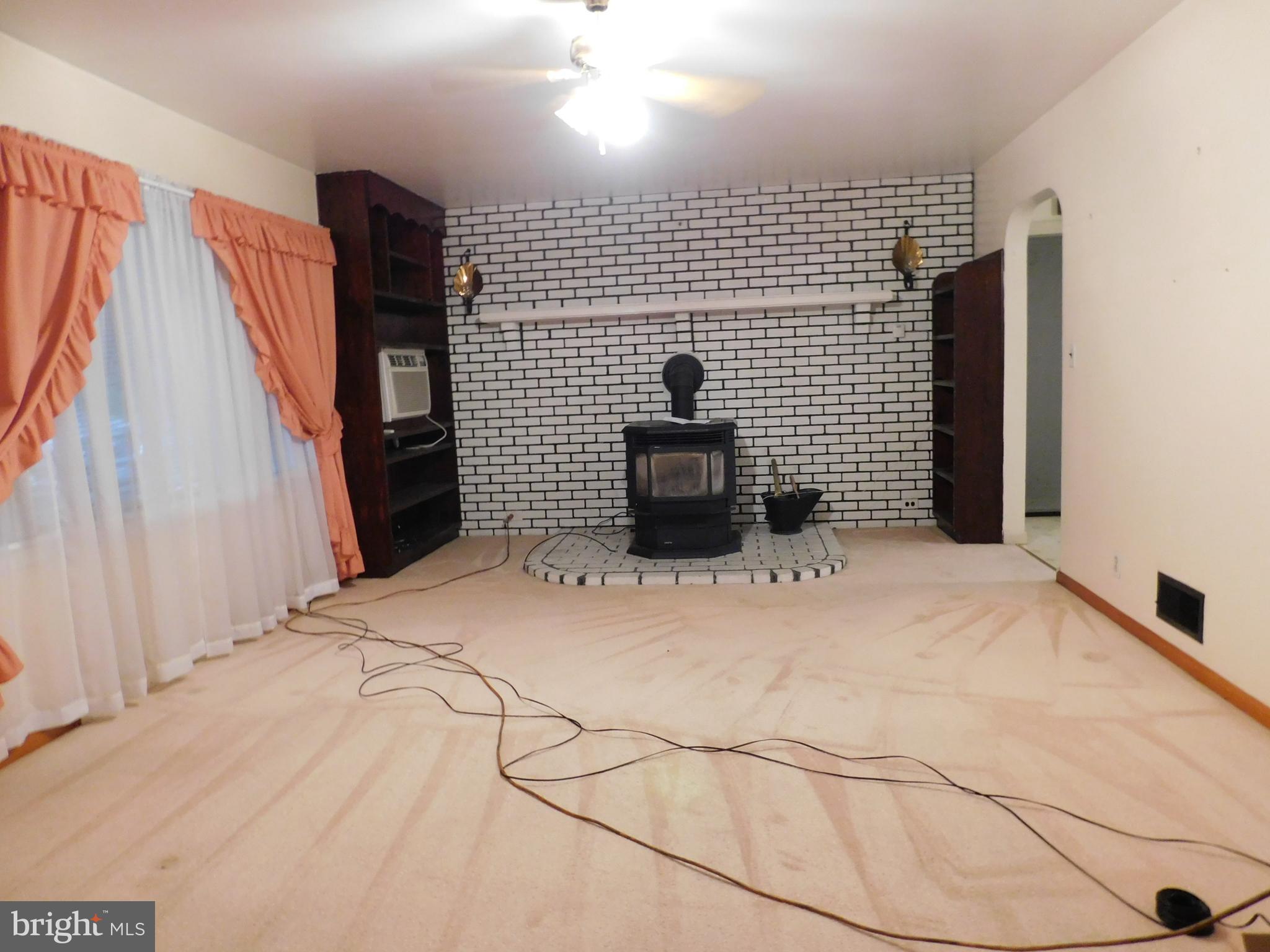 623 Natural Dam Road Gettysburg, PA 17325 - Photo 4 of 44