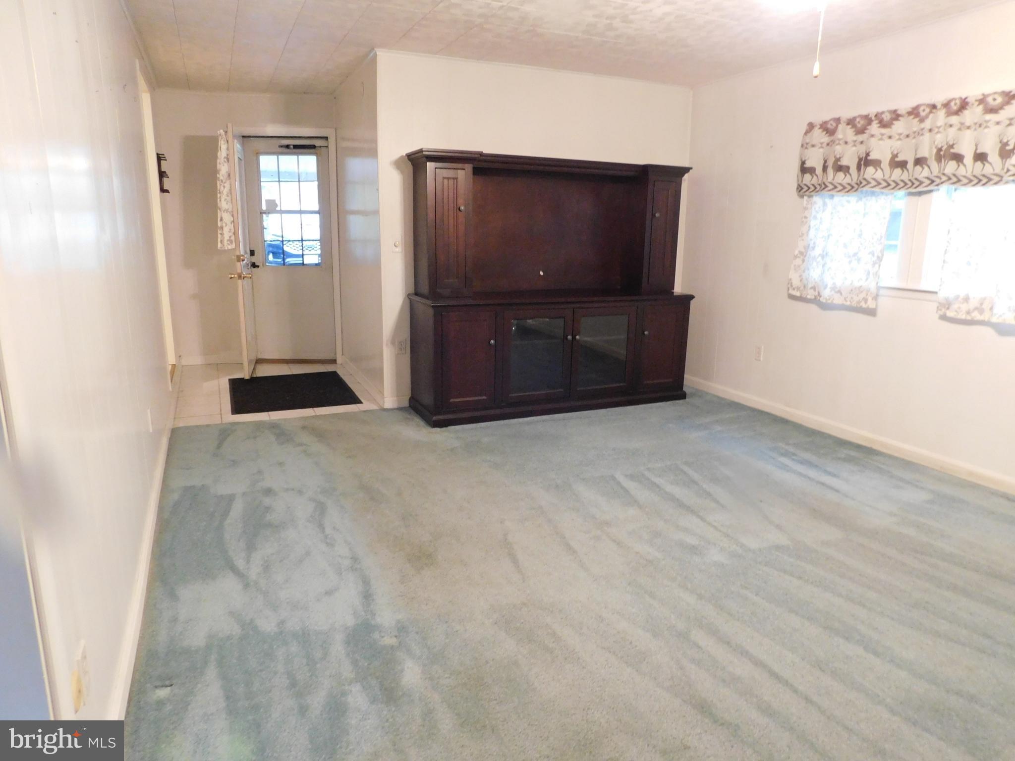 623 Natural Dam Road Gettysburg, PA 17325 - Photo 7 of 44