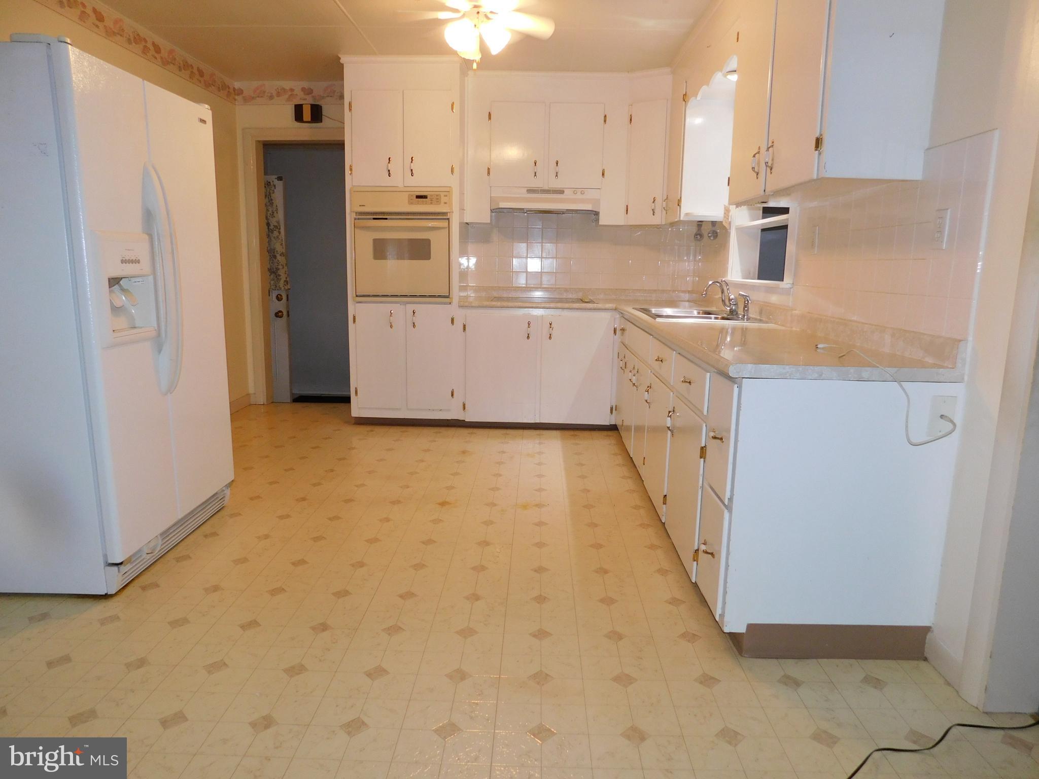 623 Natural Dam Road Gettysburg, PA 17325 - Photo 8 of 44