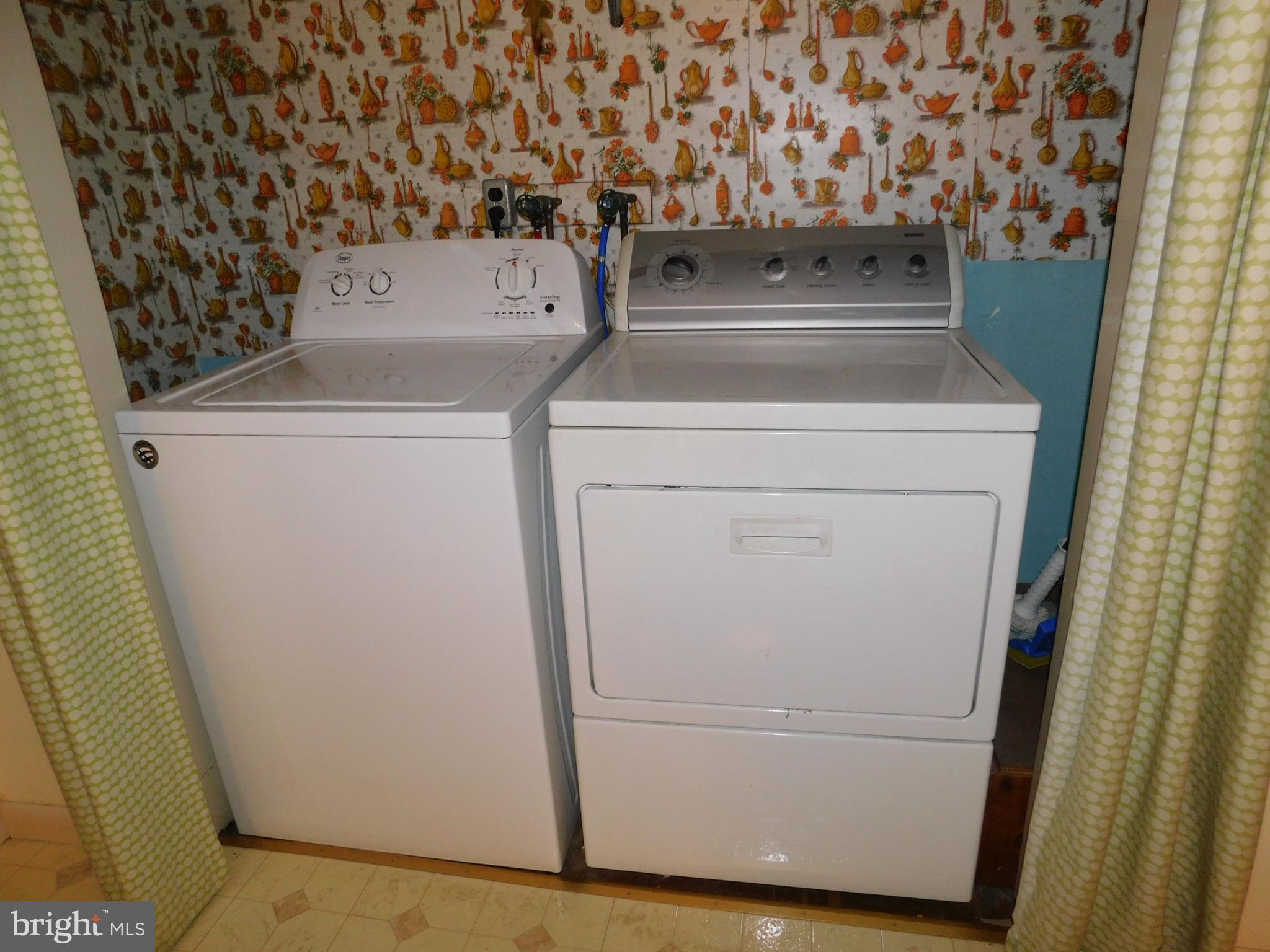 623 Natural Dam Road Gettysburg, PA 17325 - Photo 9 of 44