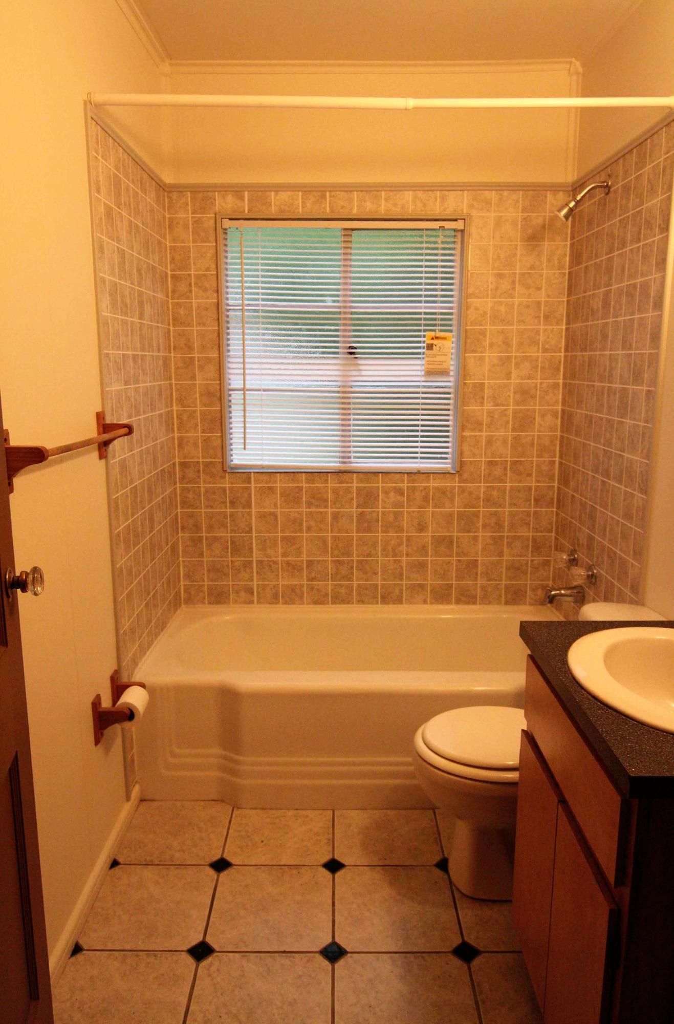 149 South Hampton Road Columbus, OH 43213 - Photo 12 of 18