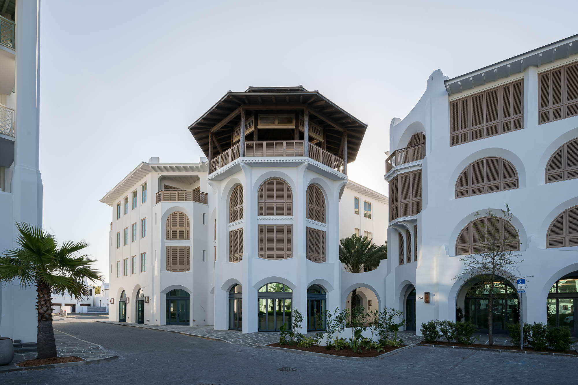 40 Mark Twain Ln Inlet Beach, Unit DANNELLY 301 Inlet Beach, FL 32461 - Photo 6 of 44 260330-alys-055-2000