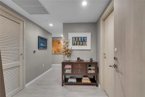 $2,790,000 | 1000 Brickell Plaza, Unit 2402, Miami, FL 33131