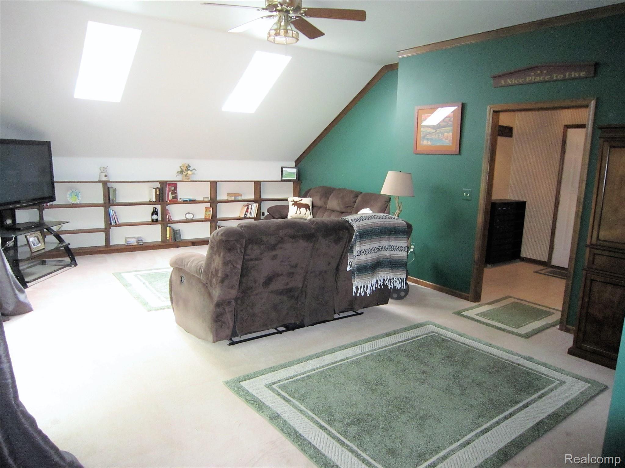 528 Argentine Road Howell, MI 48843 - Photo 33 of 41 Family Room