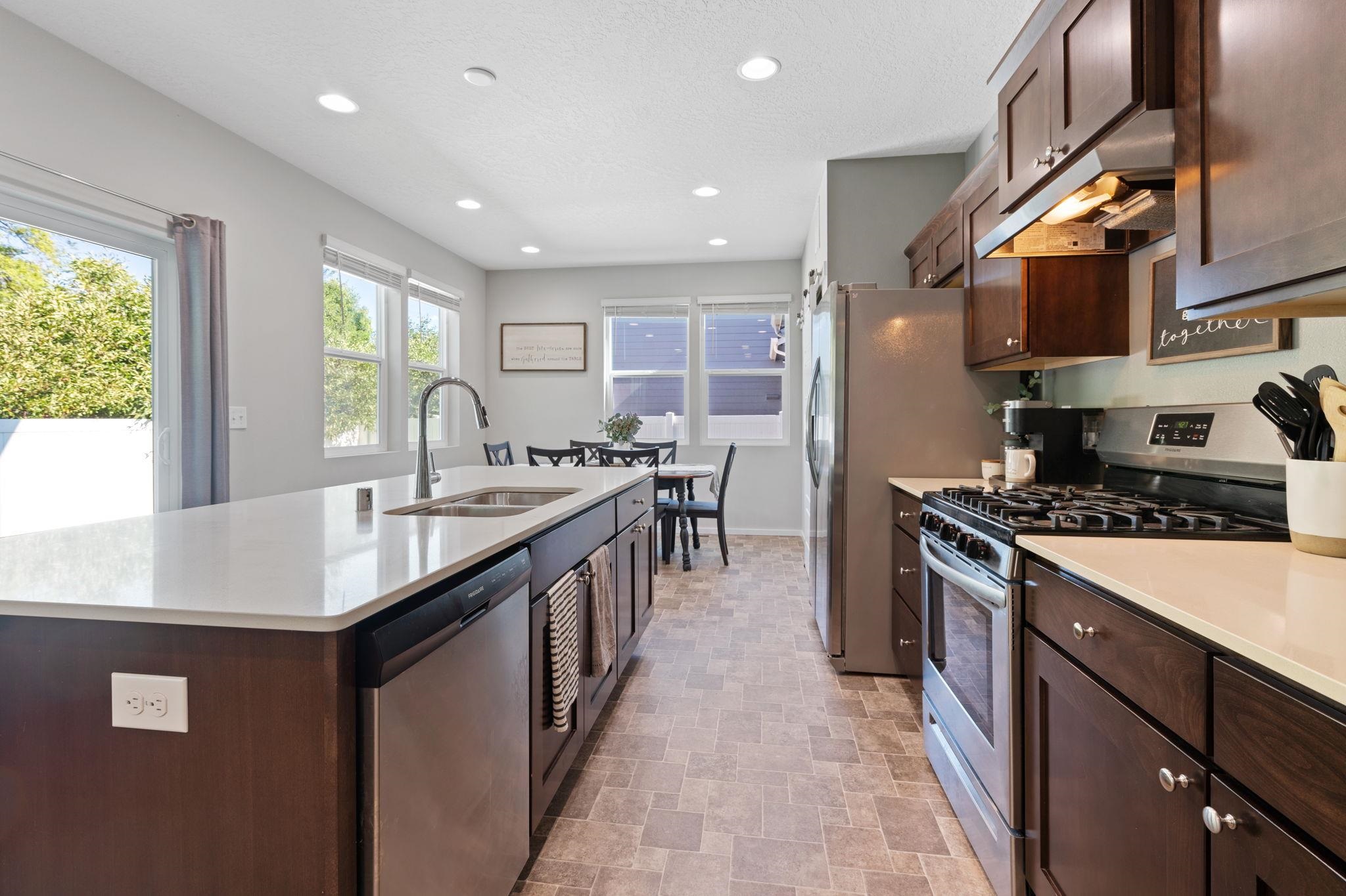 1016 North Viewmont Road Spokane Valley, WA 99016 - Photo 7 of 30 Gallery Image 7