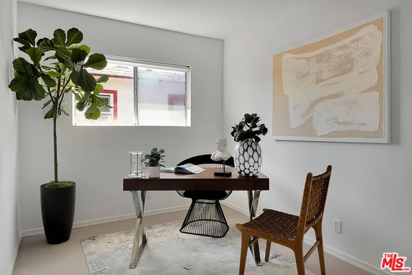 $2,199,000 | 830 Palms Boulevard, Venice, CA 90291