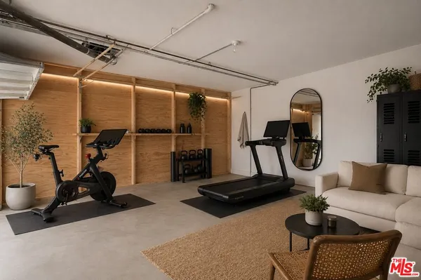 $2,199,000 | 830 Palms Boulevard, Venice, CA 90291