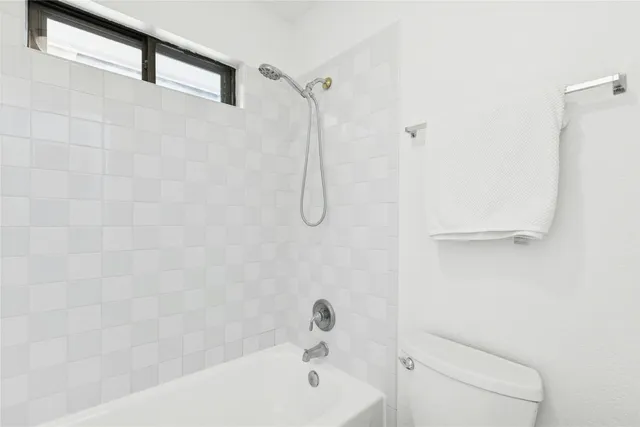 a bathroom with a tub