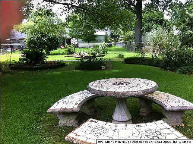 15325 Jester Avenue Baton Rouge, LA 70816 - Photo 3 of 6 Gallery Image 3