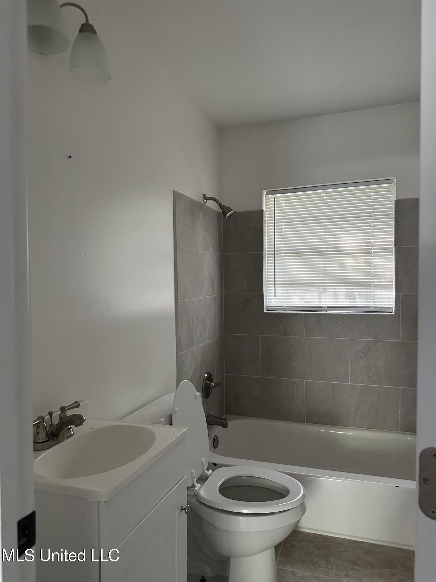 3457 Norwood Avenue Jackson, MS 39212 - Photo 19 of 21 IMG_3600