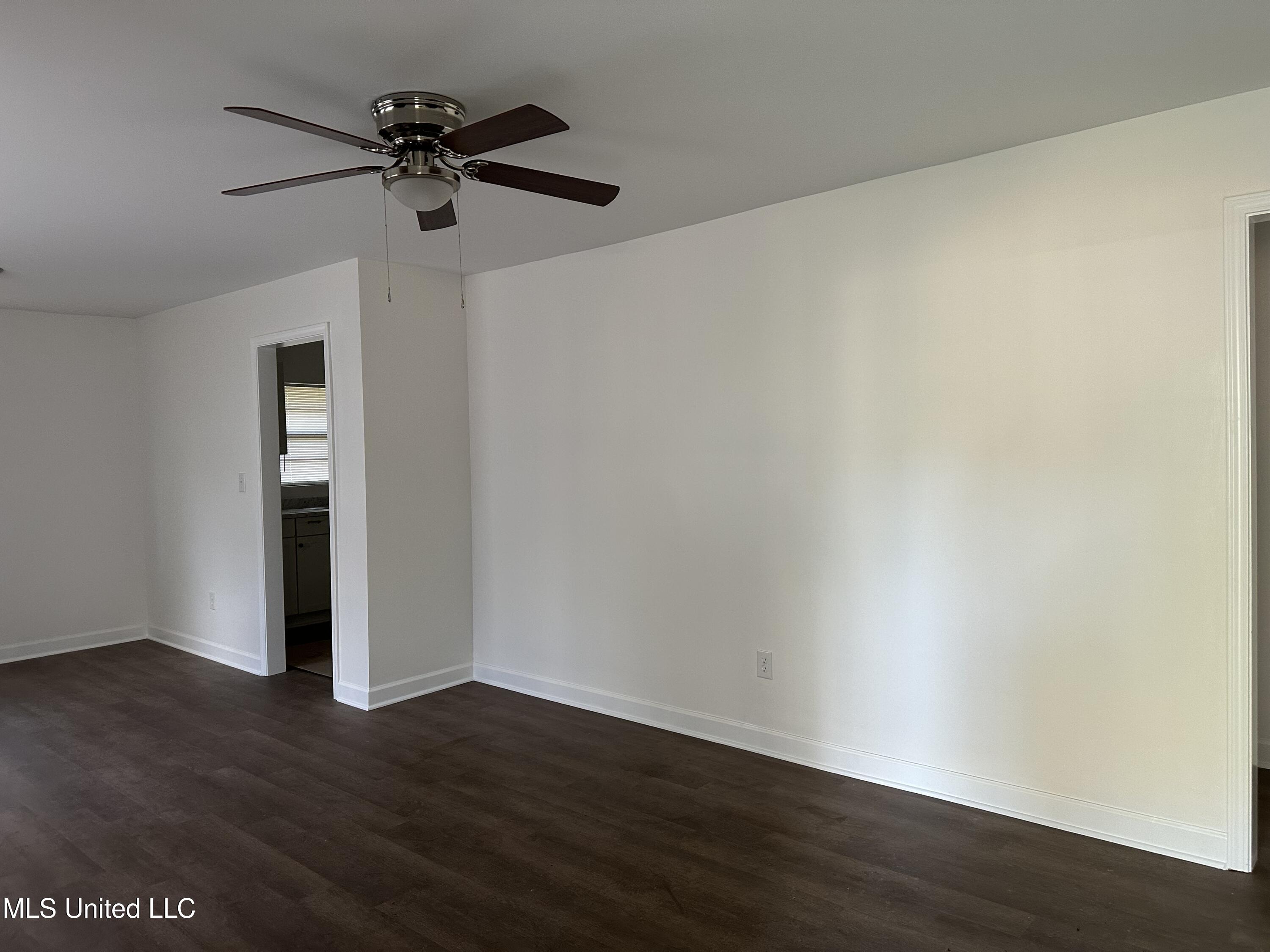 3457 Norwood Avenue Jackson, MS 39212 - Photo 5 of 21 IMG_3596