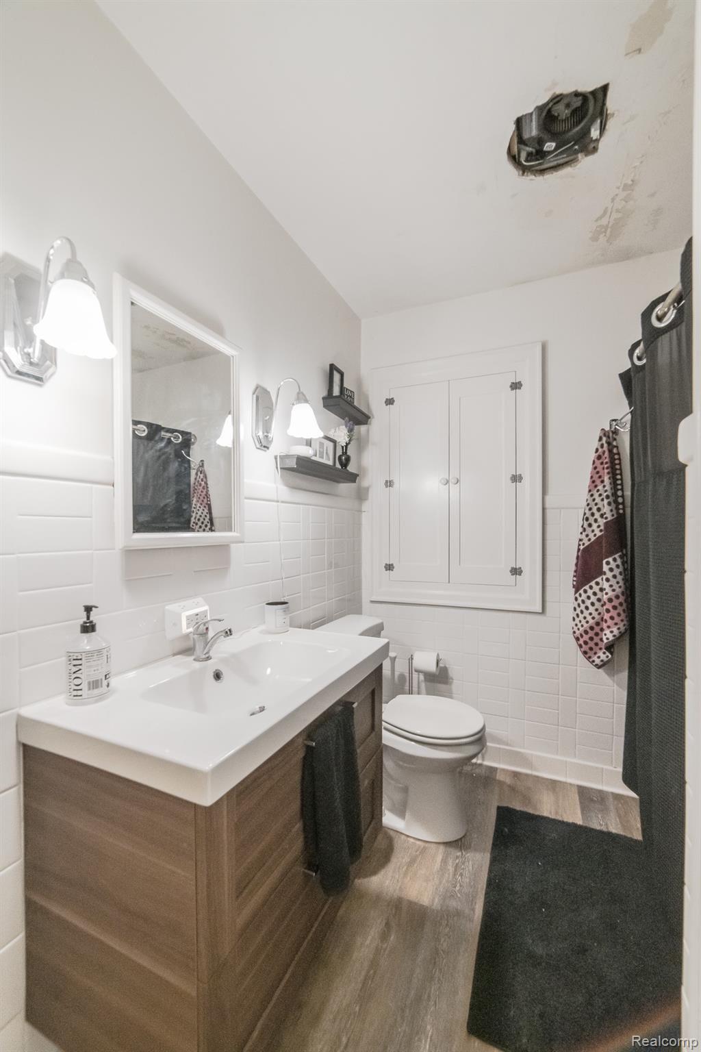3529 Hunt Road Lapeer, MI 48446 - Photo 39 of 62 3529 Hunt Rd-33.jpg