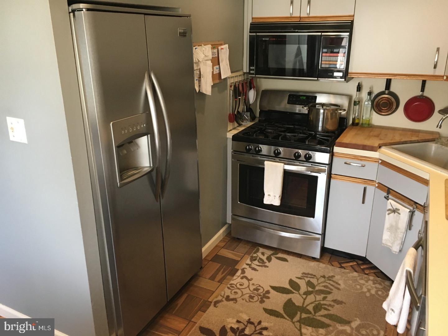 18 Dover Road Hamilton, NJ 08620 - Photo 6 of 17
