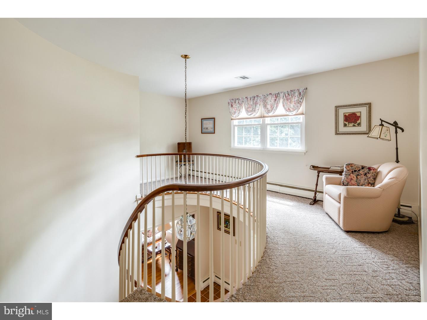 7 Ashlawn Road Malvern, PA 19355 - Photo 11 of 20 Hallway
