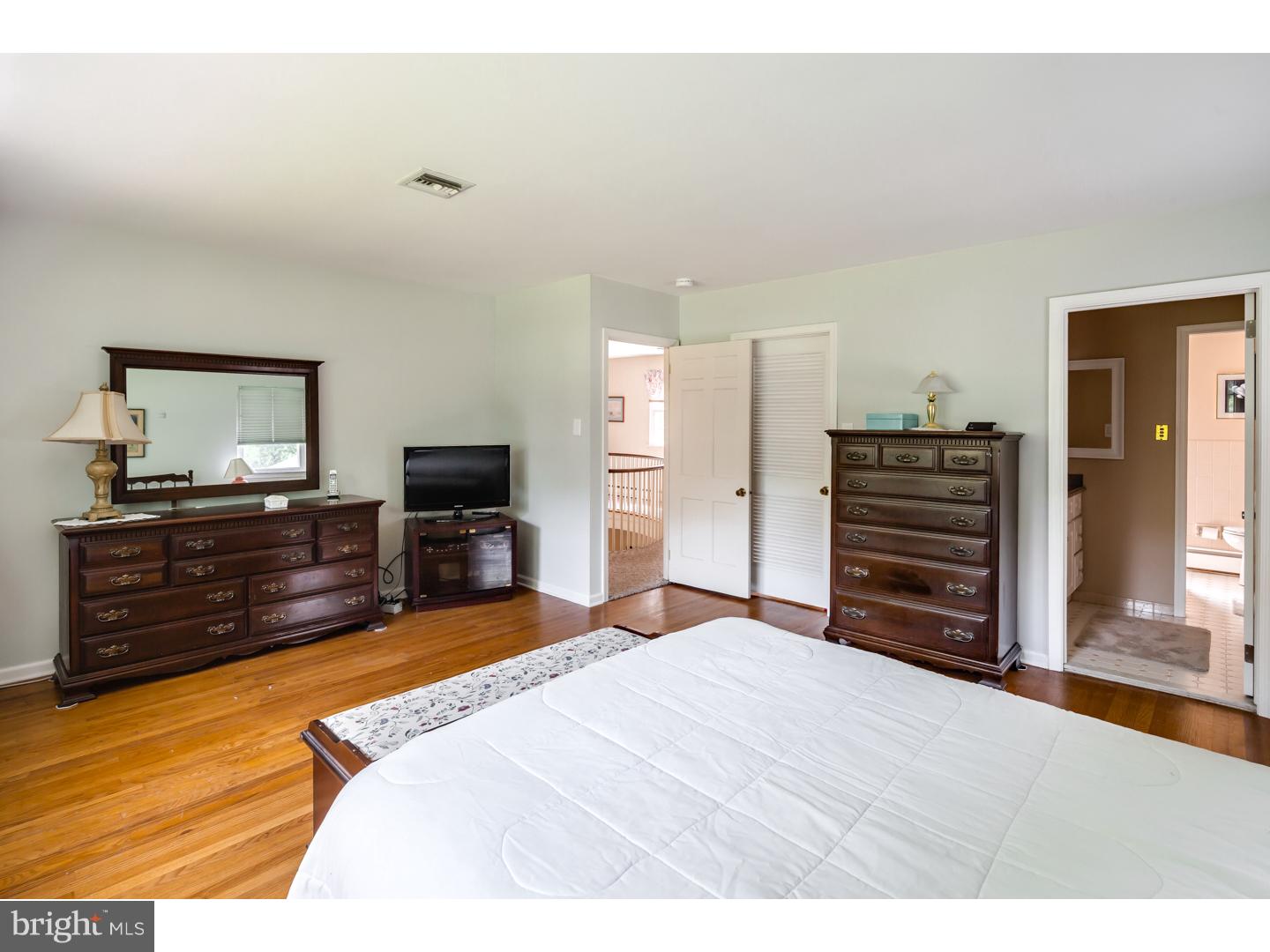 7 Ashlawn Road Malvern, PA 19355 - Photo 12 of 20 Bedroom - Main