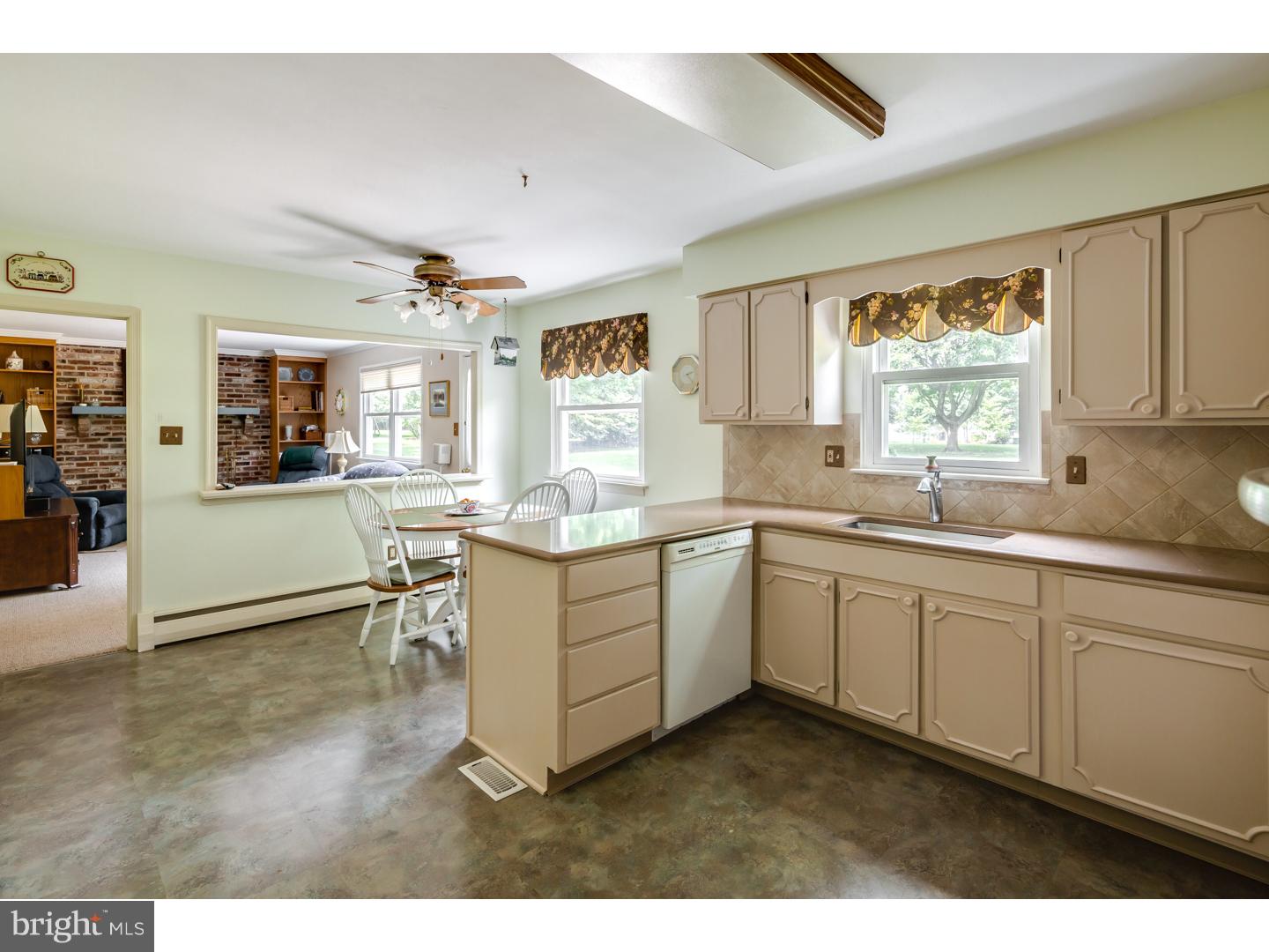 7 Ashlawn Road Malvern, PA 19355 - Photo 7 of 20 Kitchen