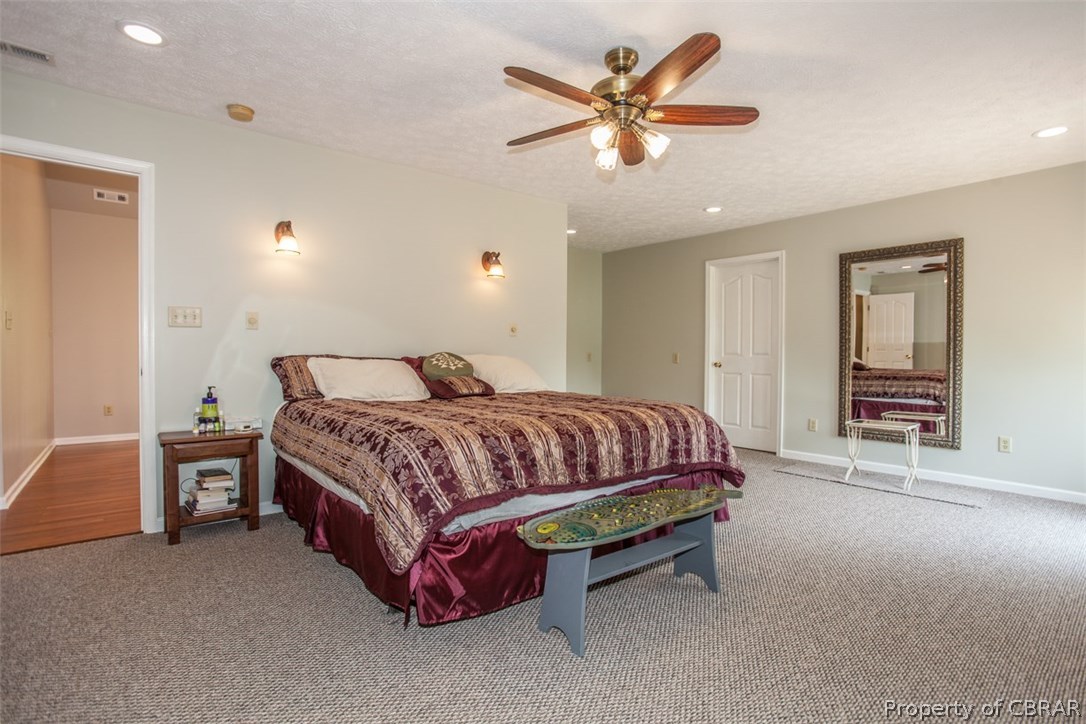 6393 Ark Road Gloucester, VA 23061 - Photo 9 of 32 Gallery Image 9