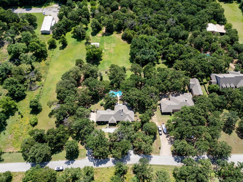 6837 Roberts Lane Fort Worth, TX 76140 - Photo 4 of 39