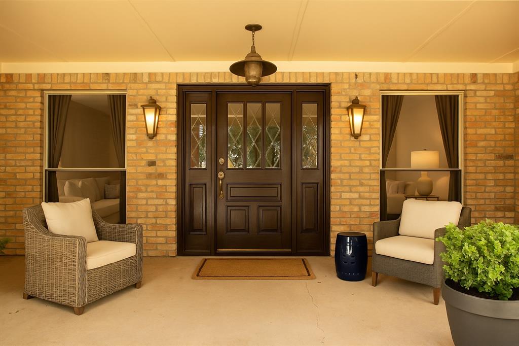 6837 Roberts Lane Fort Worth, TX 76140 - Photo 5 of 39 a balcony view with a seating space