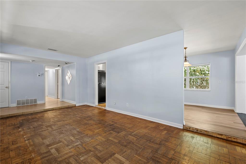 123 Northwest 26th Street Gainesville, FL 32607 - Photo 3 of 20