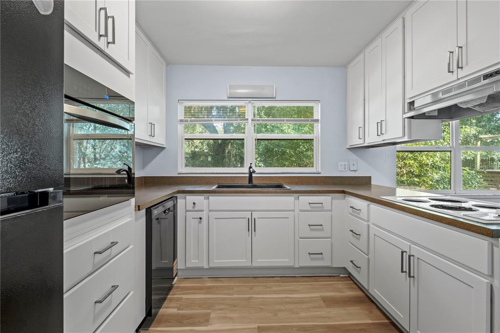 123 Northwest 26th Street Gainesville, FL 32607 - Photo 5 of 20