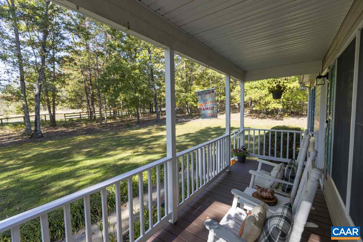 4567 Blenheim Road Charlottesville, VA 22902 - Photo 9 of 45 Gallery Image 9