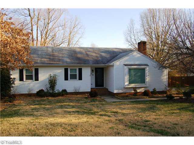 1814 Rendall Street Burlington, NC 27215 - Photo 1 of 15 Exterior Front.