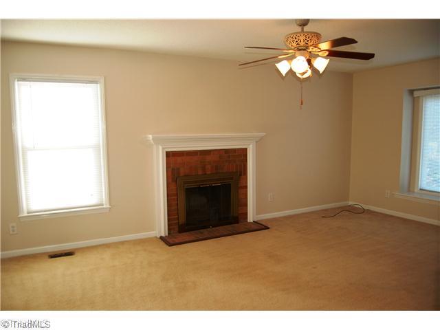 1814 Rendall Street Burlington, NC 27215 - Photo 2 of 15 Living Room.