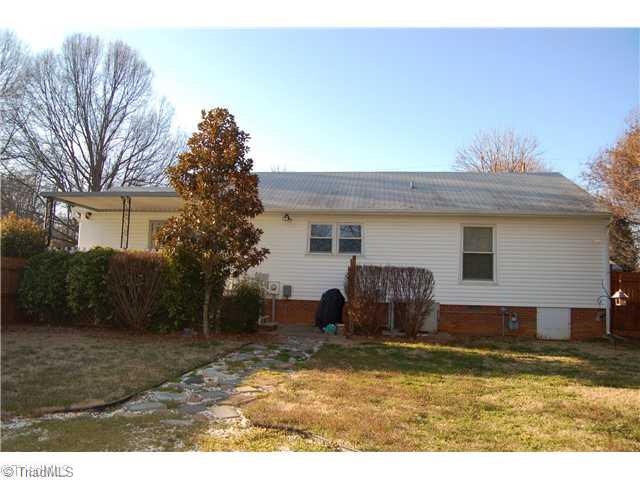 1814 Rendall Street Burlington, NC 27215 - Photo 11 of 15 Exterior Back.