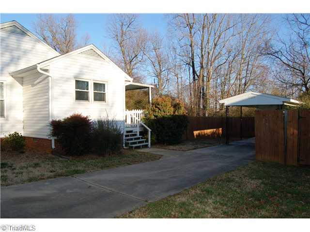 1814 Rendall Street Burlington, NC 27215 - Photo 13 of 15 Exterior Front.