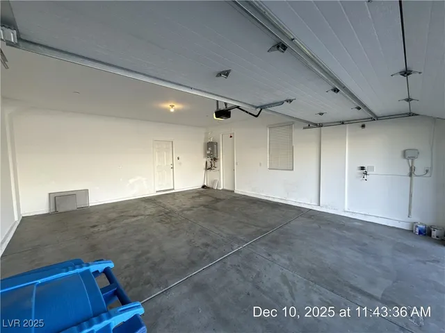 $2,100 | 117 Destiny Orch Court, Henderson, NV 89011