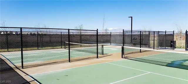 $2,100 | 117 Destiny Orch Court, Henderson, NV 89011