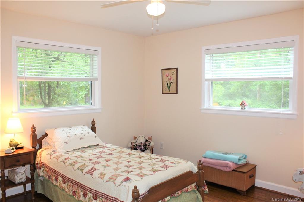 6925 Leesburg Road Charlotte, NC 28215 - Photo 14 of 20 Gallery Image 14