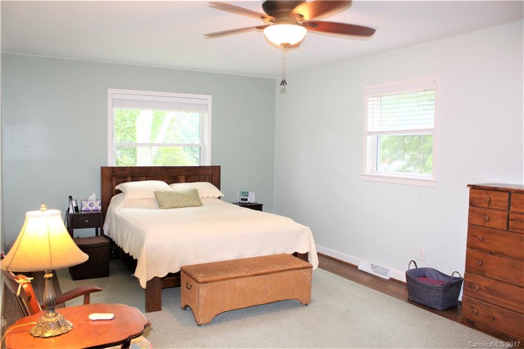 6925 Leesburg Road Charlotte, NC 28215 - Photo 10 of 20 Gallery Image 10