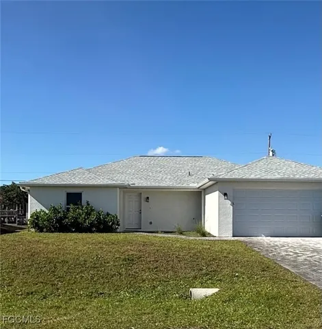 $299,000 | 2824 Northeast 2nd Avenue, Cape Coral, FL 33909