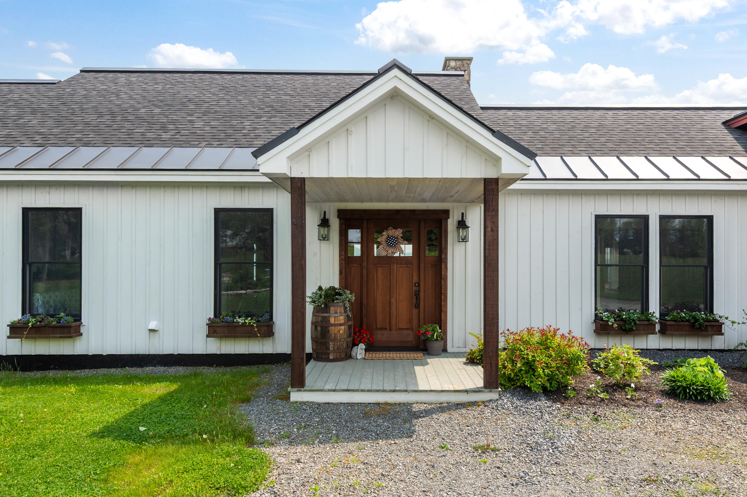 3062 Main Street Rangeley, ME 04970 - Photo 11 of 55 _JRV3238