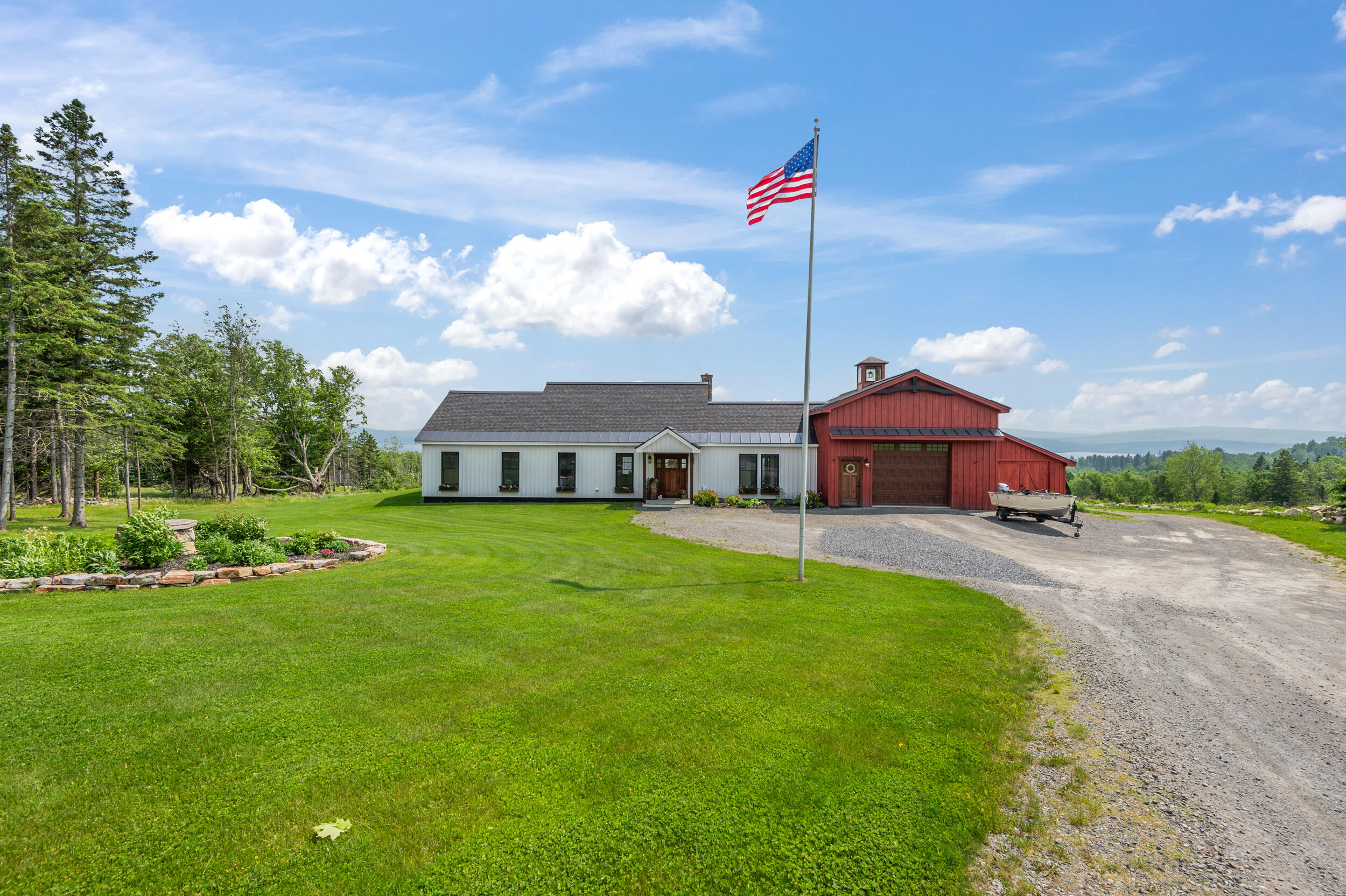 3062 Main Street Rangeley, ME 04970 - Photo 7 of 55 _JRV3229