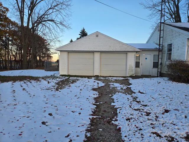 $135,000 | 1531 South Raisin Center Highway, Palmyra, MI 49268